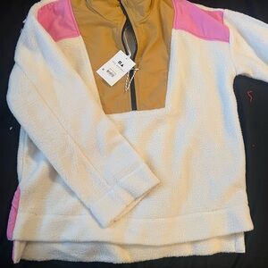Colorblock Fleece Pullover